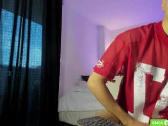 twintease webcam model stream image