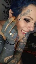 MorenaBlackMoon webcam model stream image