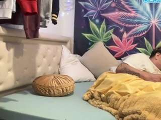 mrshyboy32 webcam model stream image