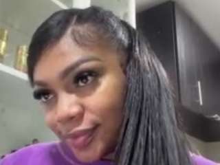 miss-mian webcam model stream image