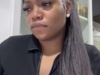 miss-mian webcam model stream image