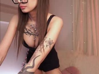 _miumiu_ webcam model stream image
