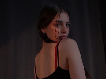 GertudeCova webcam model stream image