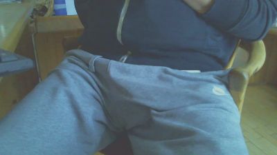 Frank24680 webcam model stream image