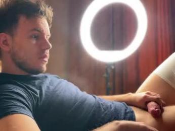 christophertan webcam model stream image