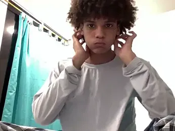 Max_Rain webcam model stream image