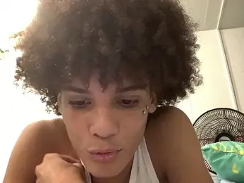 Max_Rain webcam model stream image