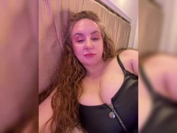 cherryygirl webcam model stream image