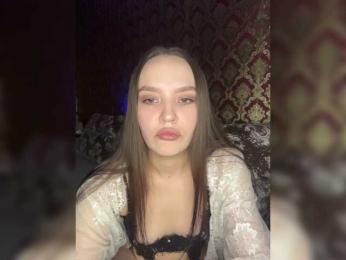 iALVINA webcam bongacams model stream image