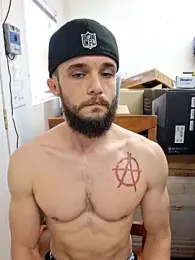 Paidbat webcam model stream image