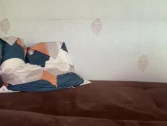 thepyngwieee webcam model stream image