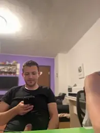 mihneaxxx webcam model stream image