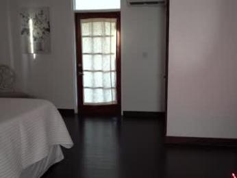 chloewildd webcam model stream image