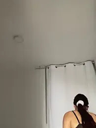 dakota_le webcam model stream image