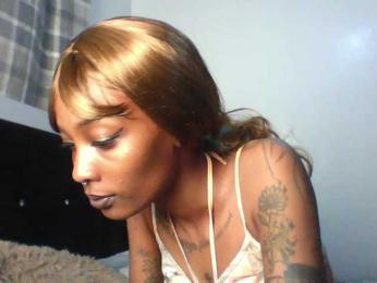 Maleena40 webcam model stream image