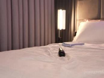 jeangreybianca webcam chaturbate model stream image