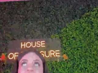 sara-bonneth webcam model stream image