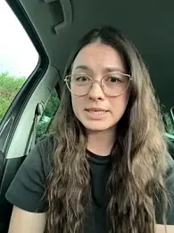 liloush__ webcam model stream image