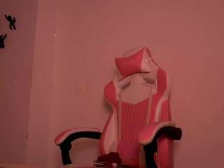 andrea-fernande webcam model stream image