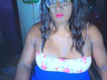 naomifux webcam chaturbate model stream image