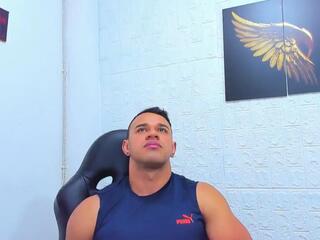 Aaron Velour webcam model stream image