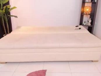 burningcharm_ webcam model stream image