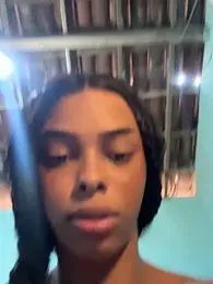 viczinaofc webcam model stream image