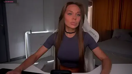 eVvushka webcam model stream image