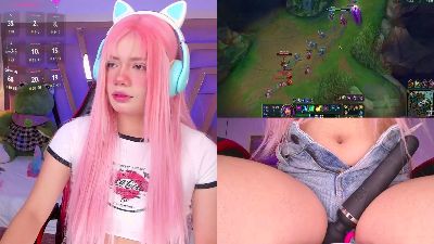 LilaPop_ webcam cam4 model stream image