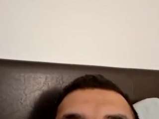 fullyerrect69 webcam model stream image