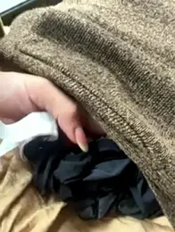 RojitasTeaseX_ webcam model stream image