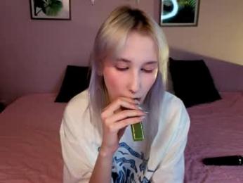 chrome_heartz webcam model stream image