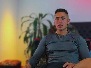 Zach Price webcam model stream image