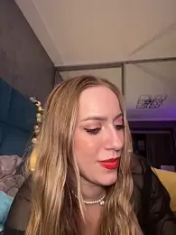 LunaAlya webcam stripchat model stream image