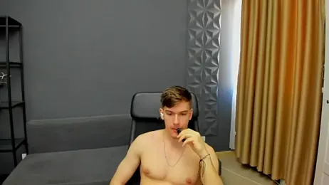 BradyFlint webcam model stream image