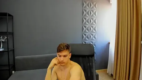 BradyFlint webcam model stream image