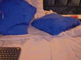 arianna-suarezz webcam model stream image