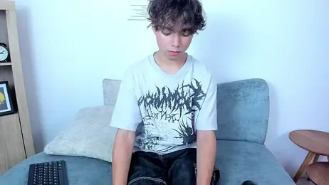 Honeymoon_sariel webcam stripchat model stream image