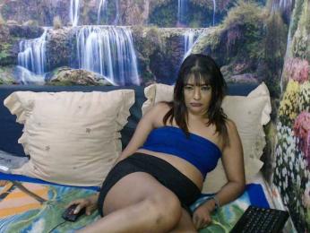 Indianaqua webcam bongacams model stream image