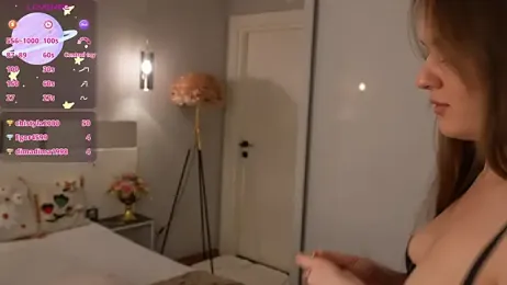 lunaaauraaaa webcam model stream image