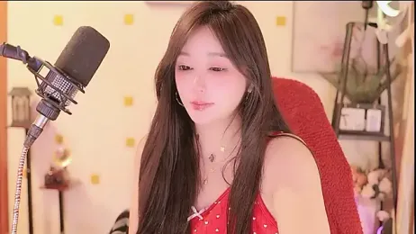 Missy_Nana21 webcam stripchat model stream image