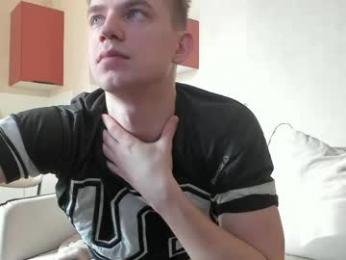 holiday_boys webcam model stream image