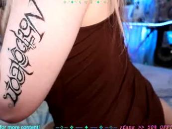 xaevynne webcam chaturbate model stream image
