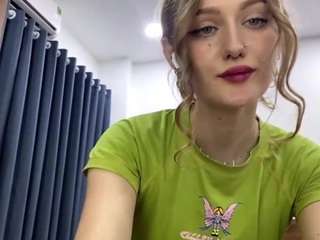 rosalievasseurbevy webcam model stream image