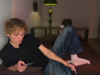 xavier_200 webcam chaturbate model stream image