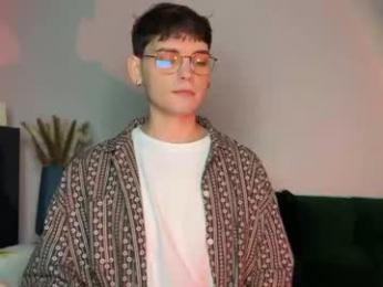 danieltuckerr webcam model stream image