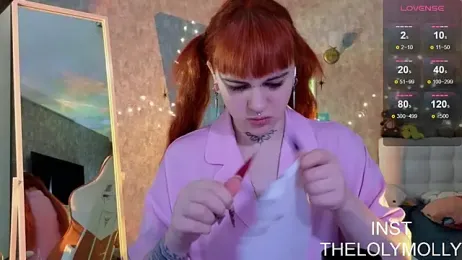 LolyMolli webcam model stream image