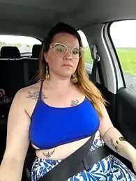 JulieGorgeProfonde webcam model stream image