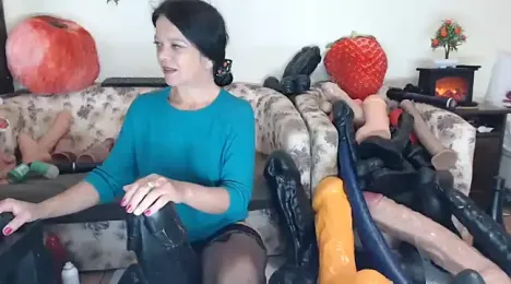 Lissabeta webcam model stream image