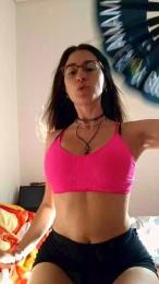 Memiii04 webcam model stream image